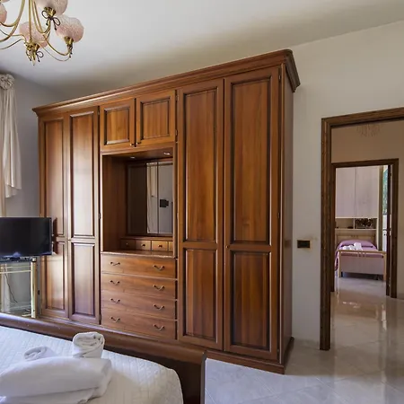 Il Rifugio Della Regina - Casa Con Patio Апартаменты
